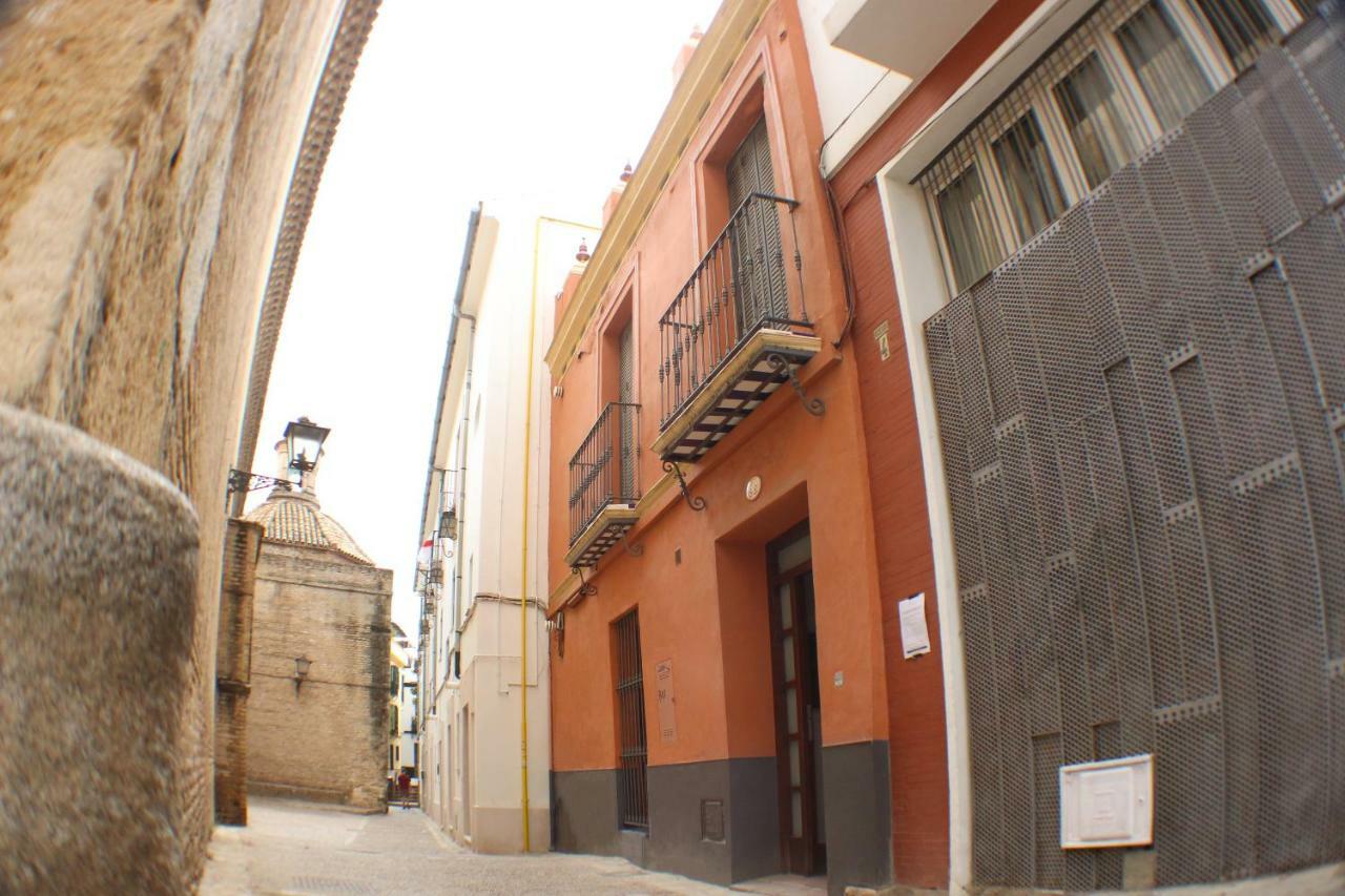 Calle Santa Marina 6 Seville Exterior photo